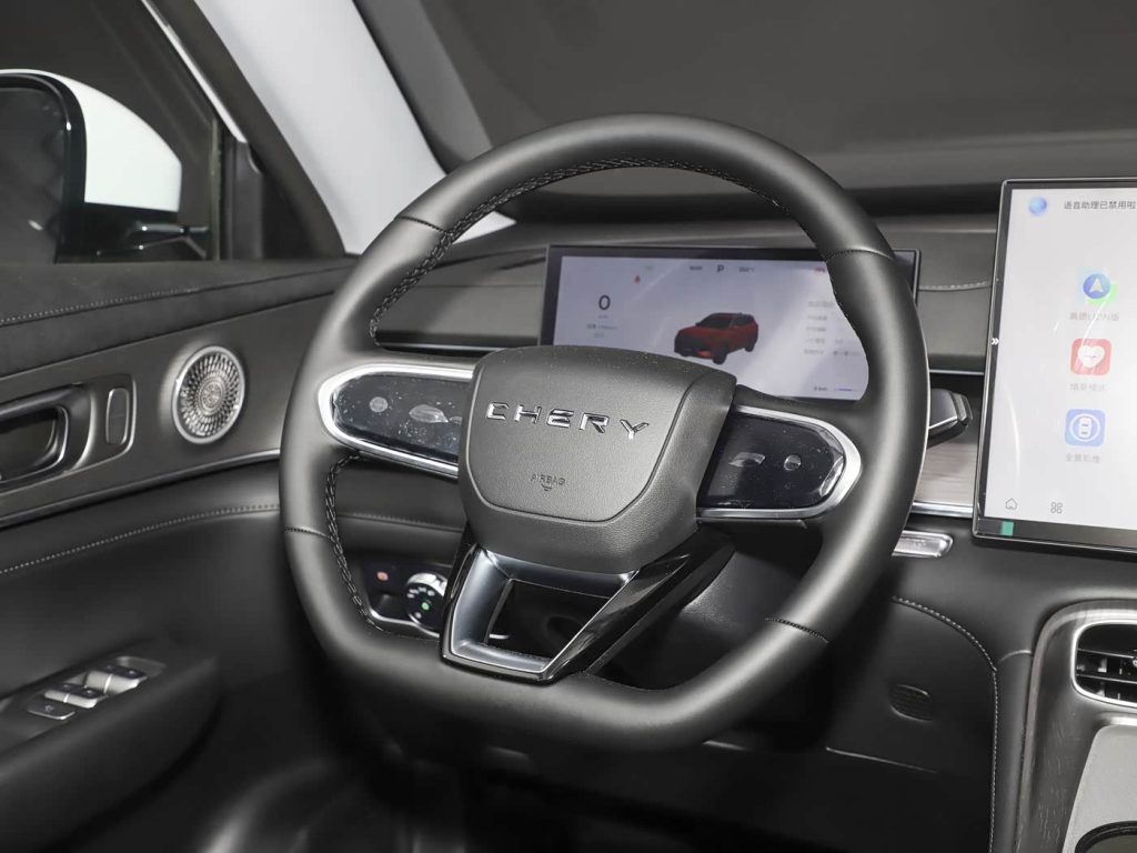 Chery Tiggo 8 PLUS 2025