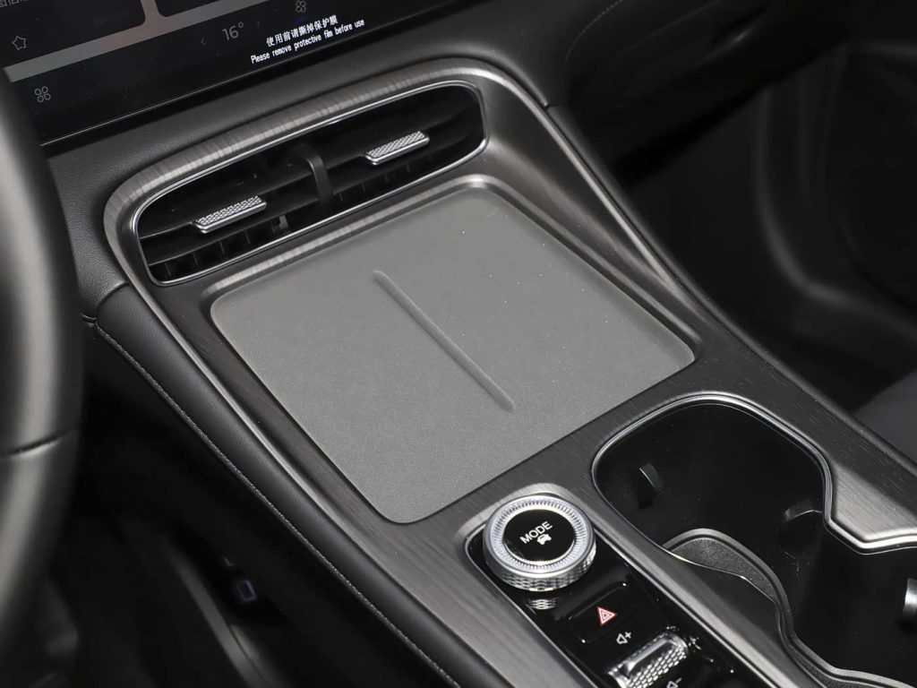 Chery Tiggo 8 PLUS 2025