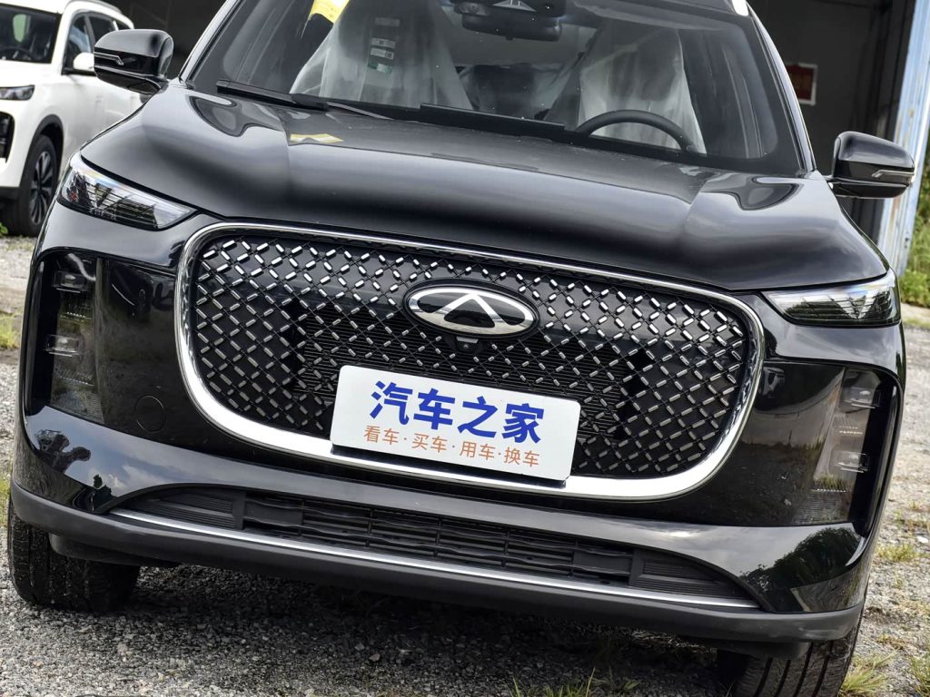 Chery Tiggo 8 PLUS 2025