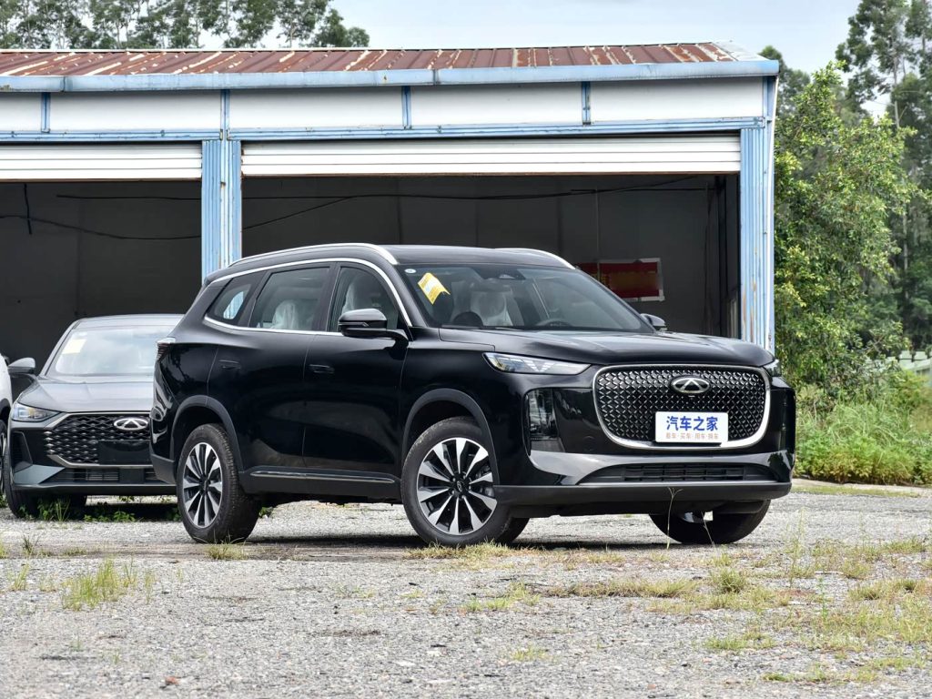 Chery Tiggo 8 PLUS 2025