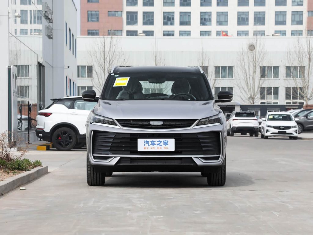 Geely Coolray 2024