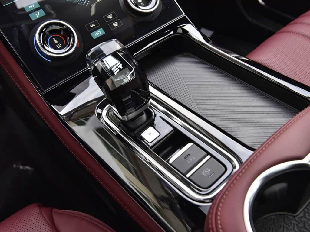 Jetour X70 PLUS 2025