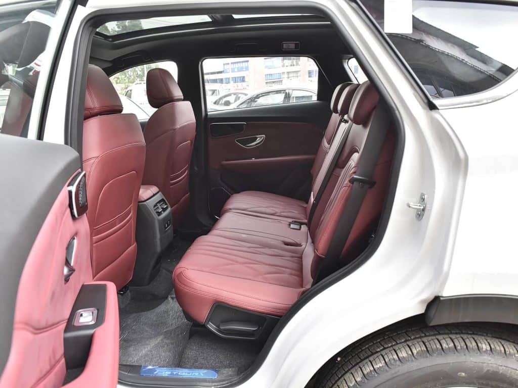 Jetour X70 PLUS 2025