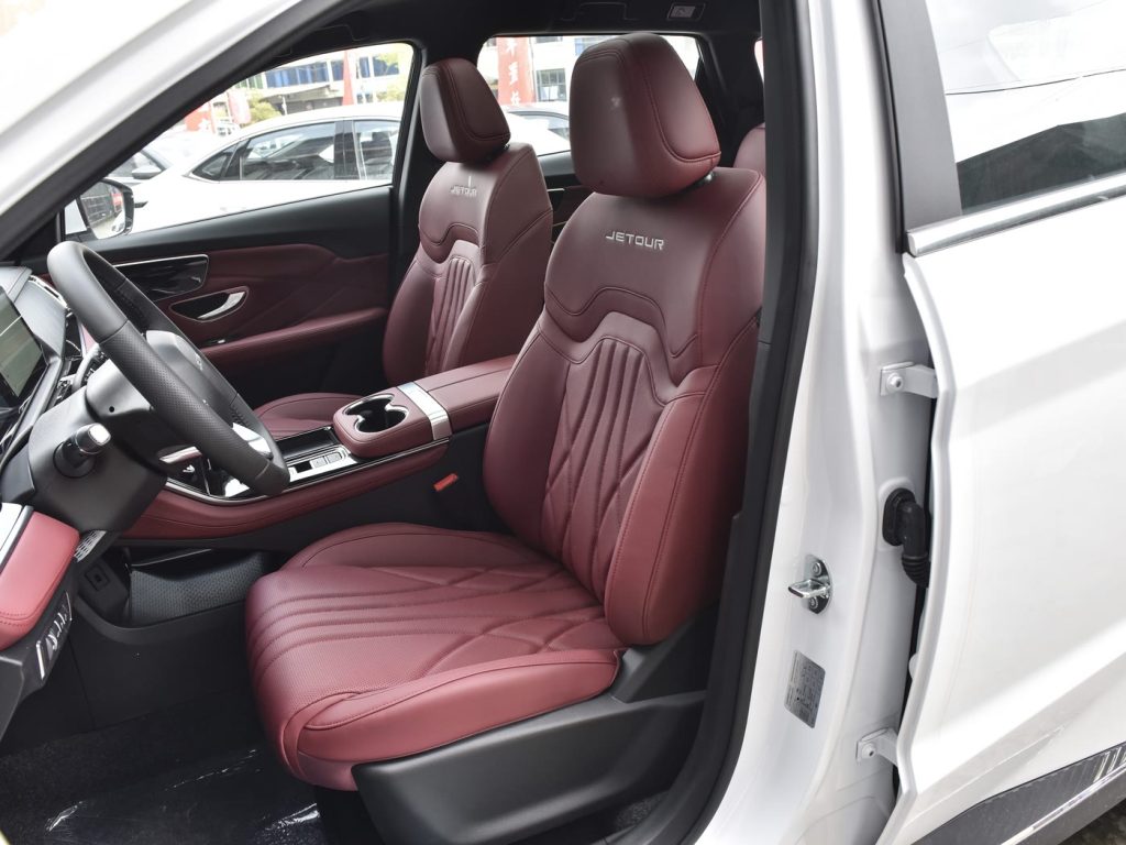 Jetour X70 PLUS 2025