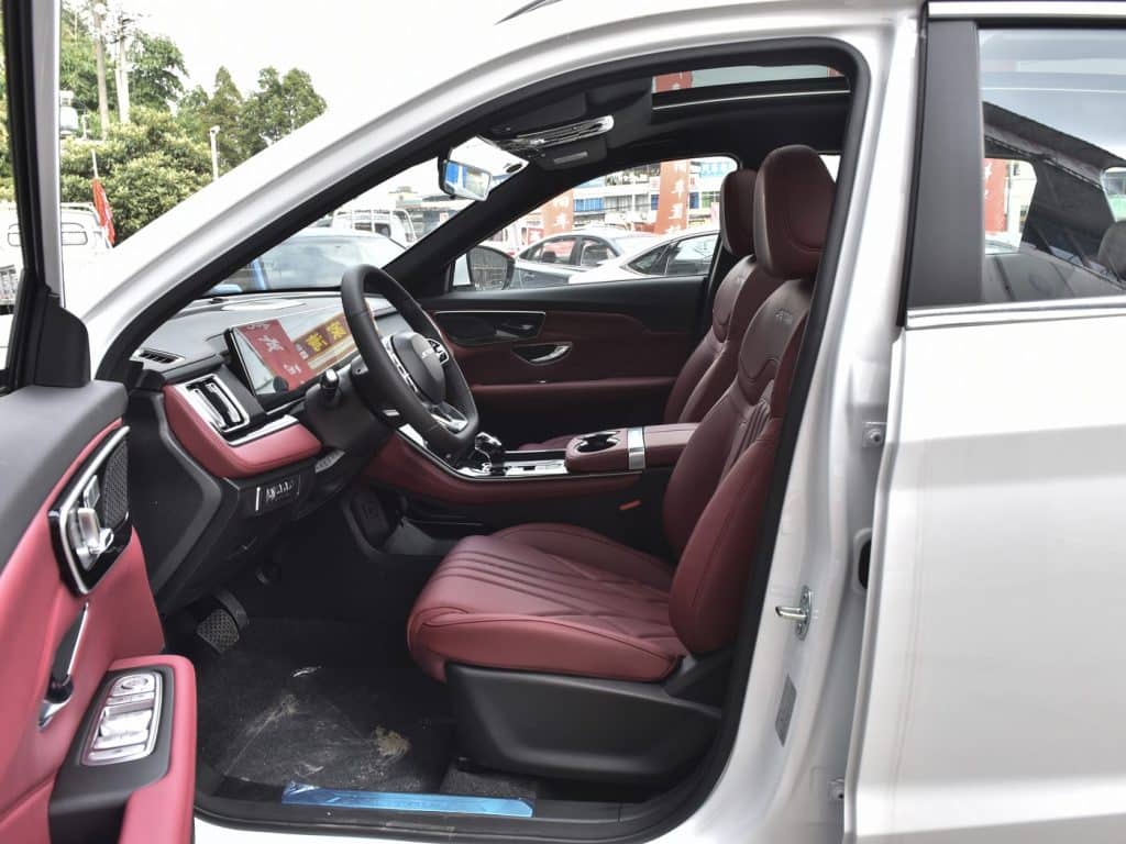 Jetour X70 PLUS 2025