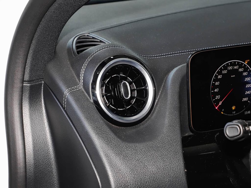 Mercedes GLA 200 2025