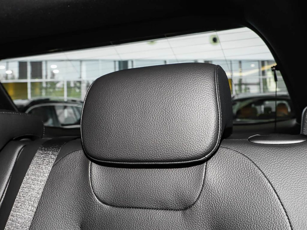 Mercedes GLA 200 2025