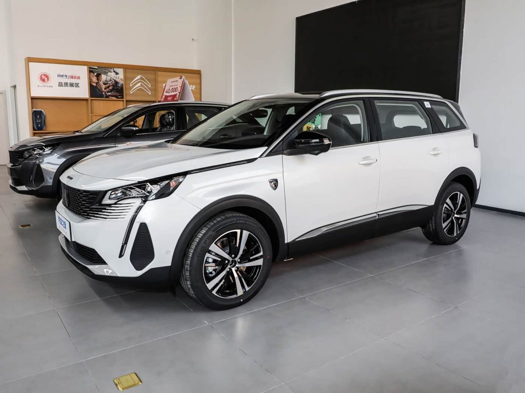 Peugeot 5008 2025