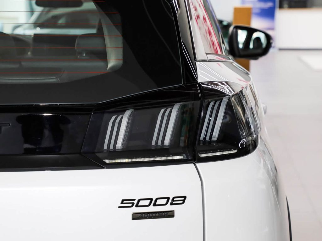 Peugeot 5008 2025