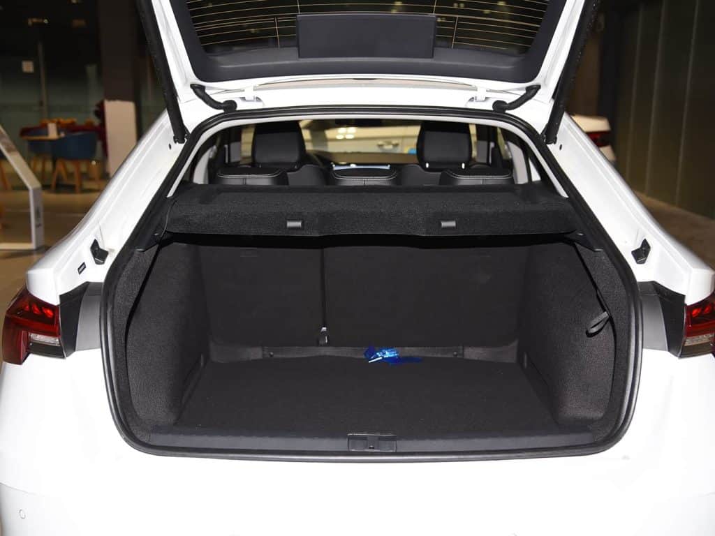 Skoda Octavia PRO 2025