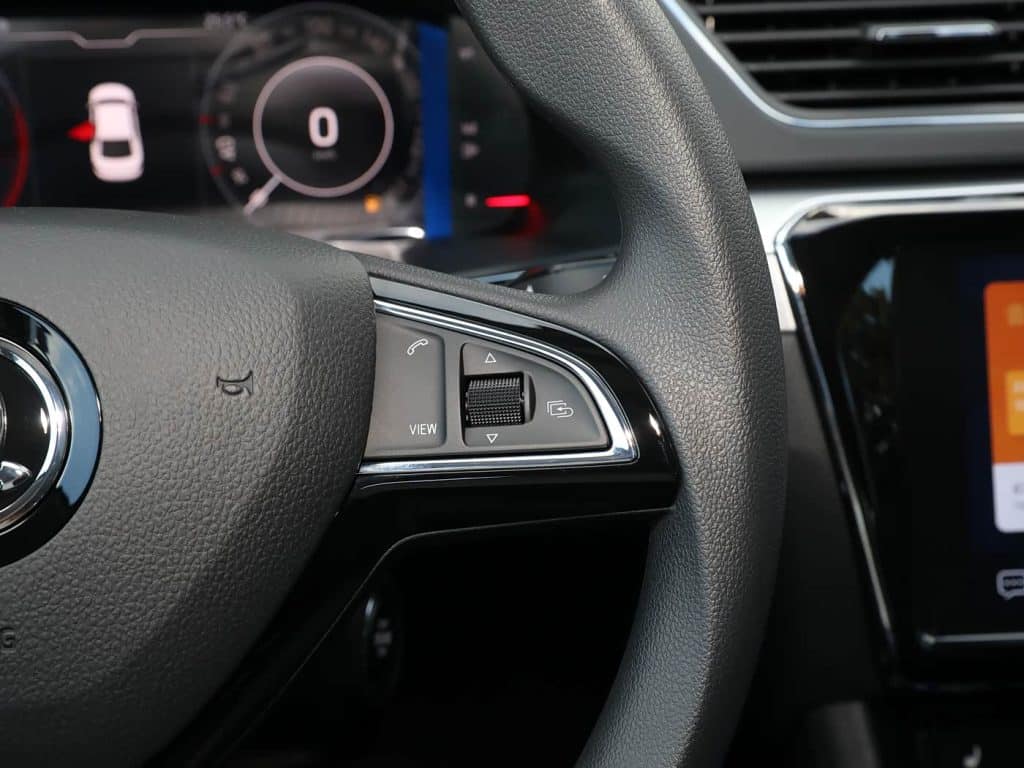 Skoda Superb PRO 2025