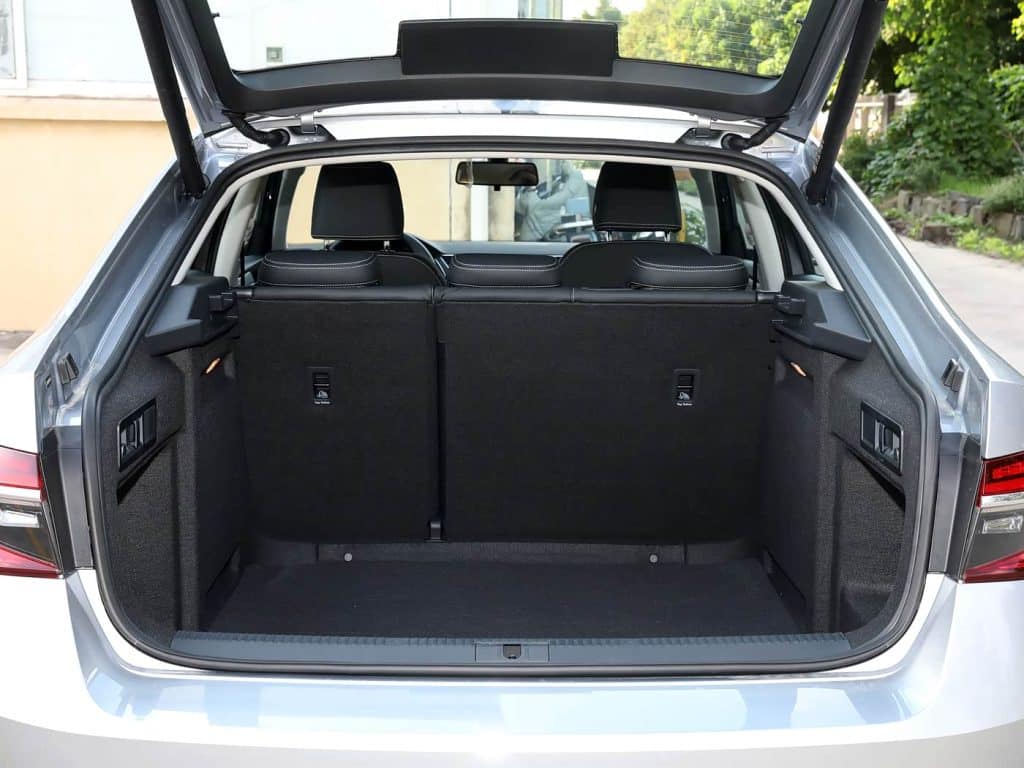 Skoda Superb PRO 2025