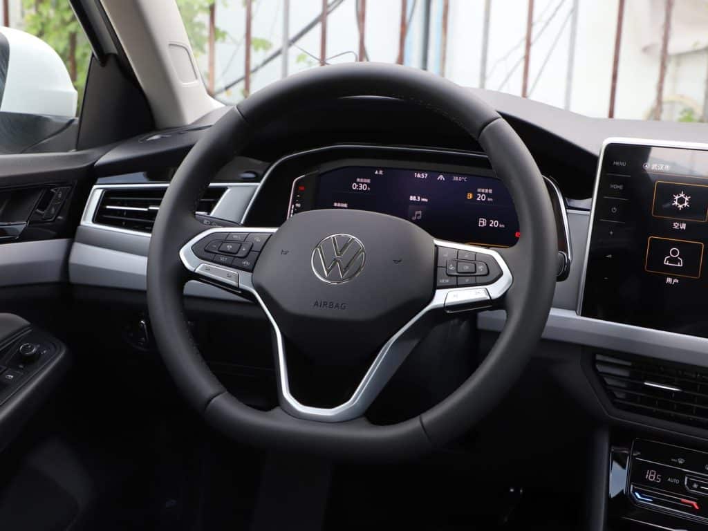 Volkswagen Bora 2025