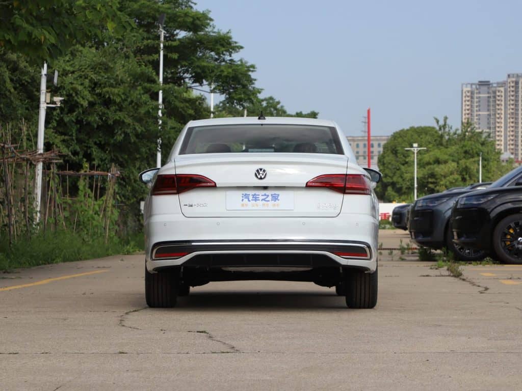 Volkswagen Bora 2025