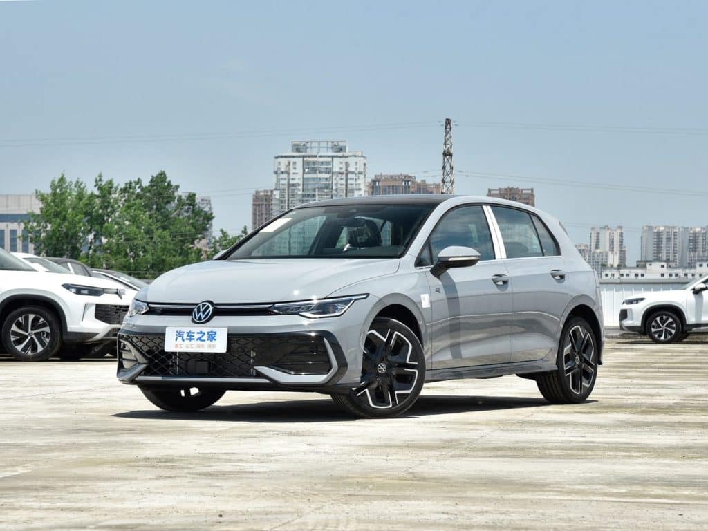 Volkswagen Golf 2025