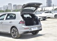 Volkswagen Golf 2025