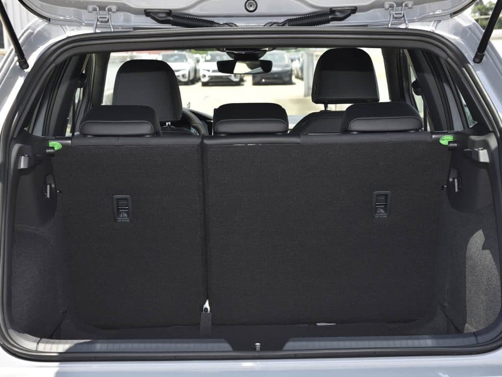 Volkswagen Golf 2025