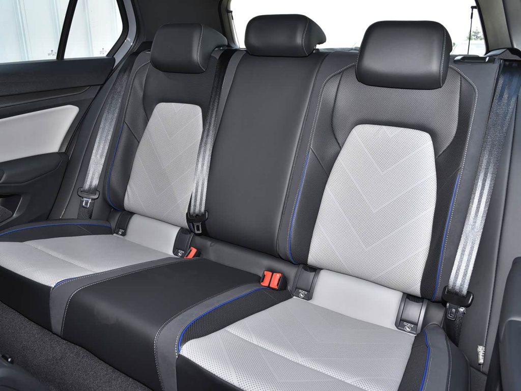 Volkswagen Golf 2025