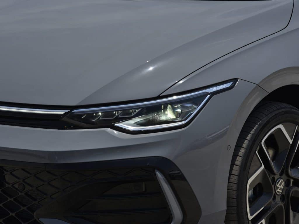 Volkswagen Golf 2025