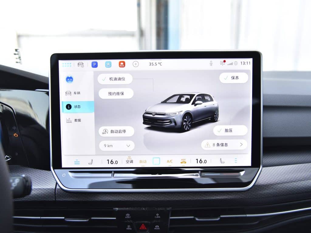 Volkswagen Golf 2025