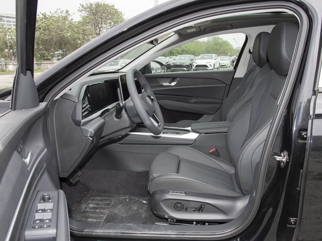 Volkswagen Passat 2025