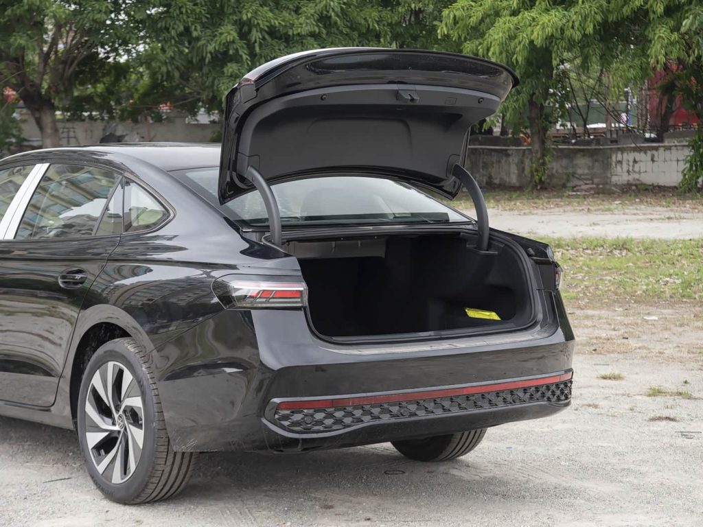 Volkswagen Passat 2025