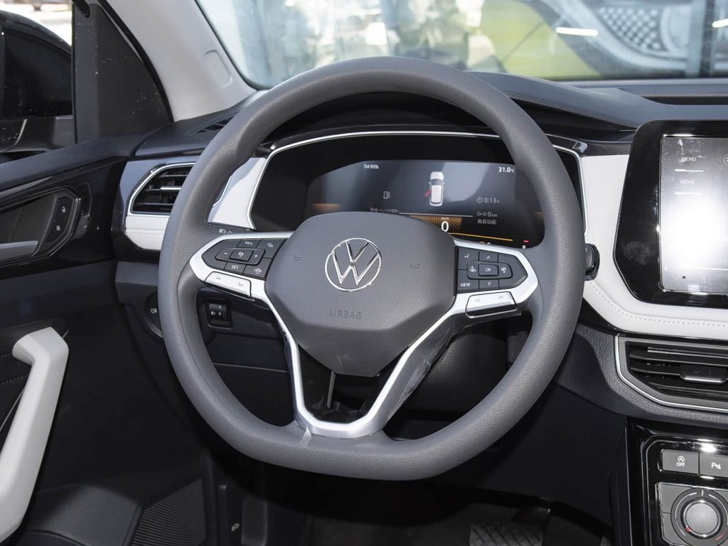 Volkswagen Tharu 2025