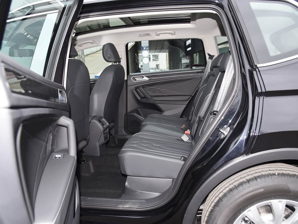 Volkswagen Tiguan L 2024